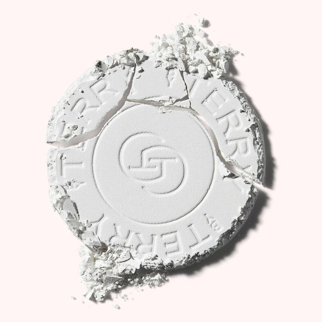 Face By Terry Hyaluronic Pressed Hydra-Powder Translucent 3 Face By Terry Hyaluronic Pressed Hydra-Powder Translucent