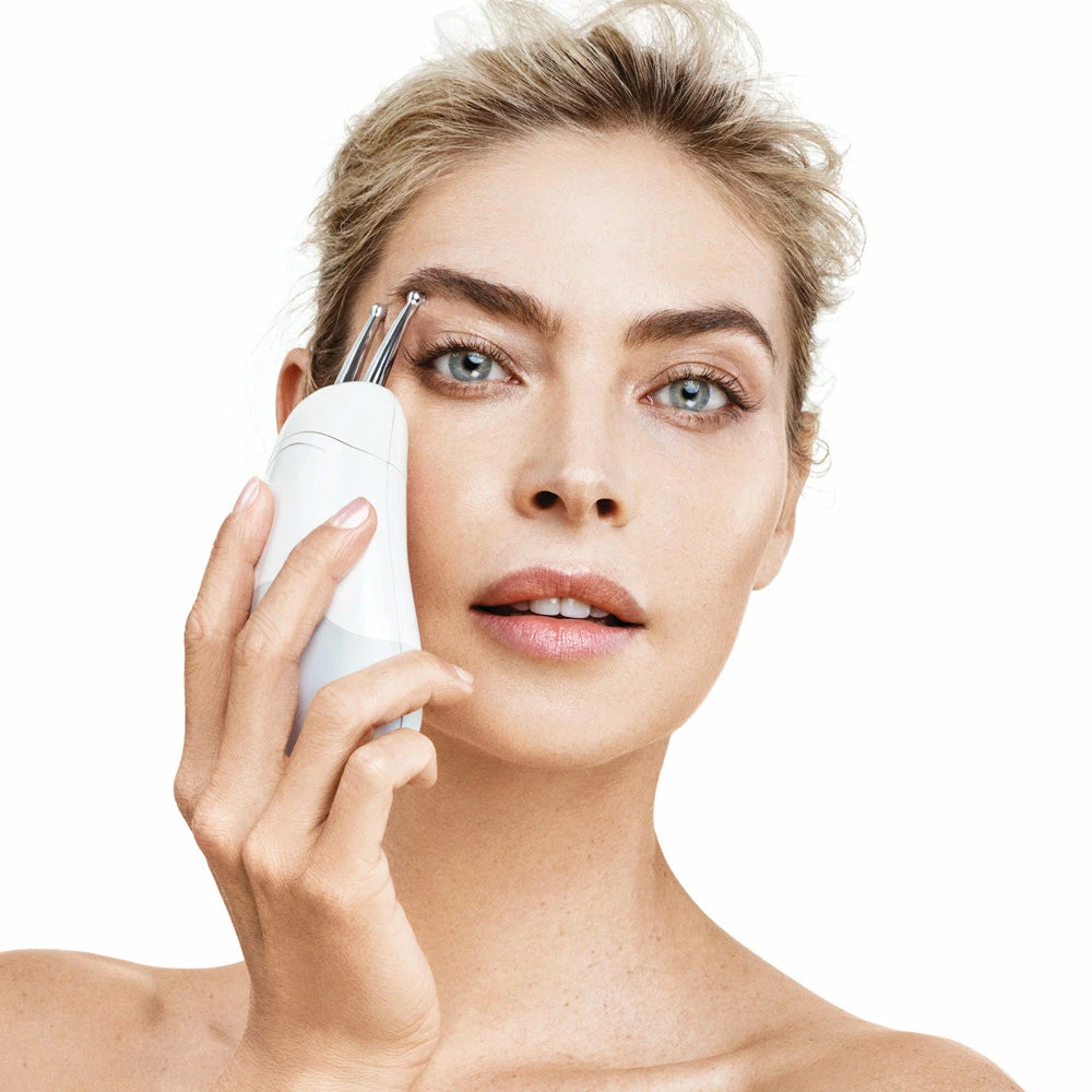 NuFACE Trinity Effective Lip & Eye Attachment 5 NuFACE Trinity Effective Lip & Eye Attachment