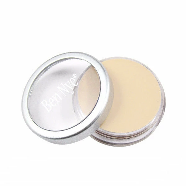 Ben Nye HD Matte Foundation 82 Ben Nye HD Matte Foundation