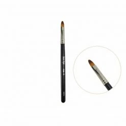 Ben Nye Fine Detail Makeup Brush 22 Ben Nye Fine Detail Makeup Brush