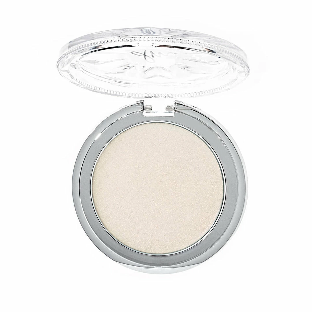 Danessa Myricks Beauty Dew Wet Highlighter 3 Danessa Myricks Beauty Dew Wet Highlighter