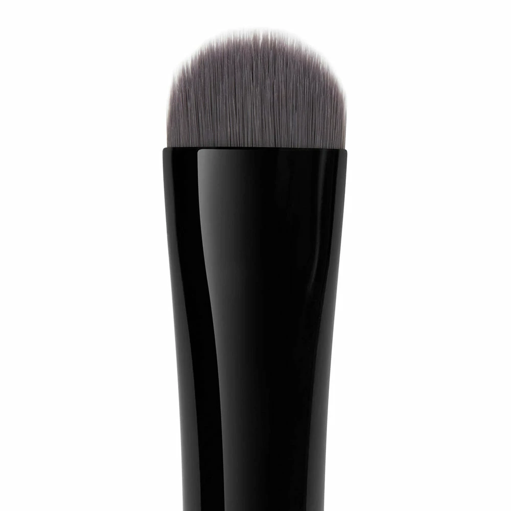 Illamasqua Brow Shaper Brush 2 Illamasqua Brow Shaper Brush