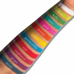 Viseart Petites Mattes Editorial Brights Eyeshadow Palette 7 Viseart Petites Mattes Editorial Brights Eyeshadow Palette