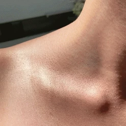 KimChi Chic Beauty Glam Tears All Over Liquid Highlighter