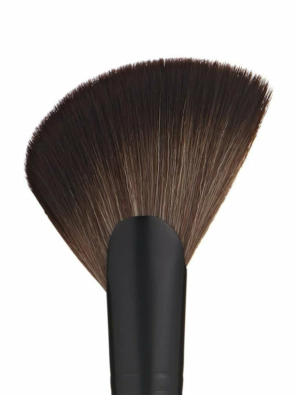 Scott Barnes Powder Sheer Brush #66 2 Scott Barnes Powder Sheer Brush #66